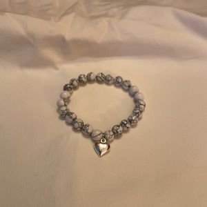 Marble Colored Bead Stretch Bracelet.